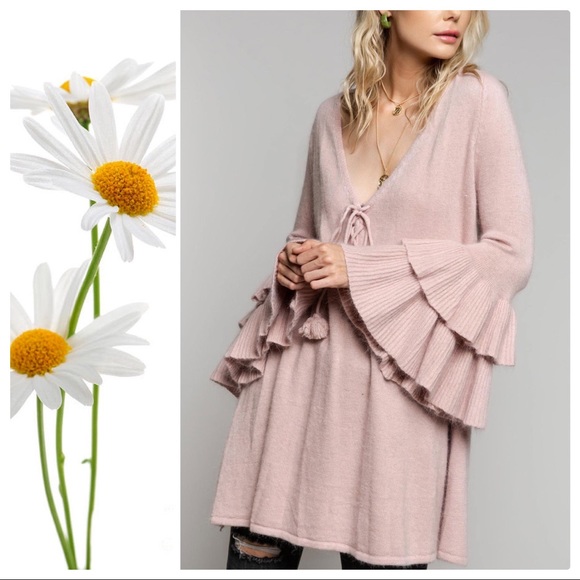 POL Sweaters - POL Rose Pink Tiered Bell Sleeve Tunic Sweater